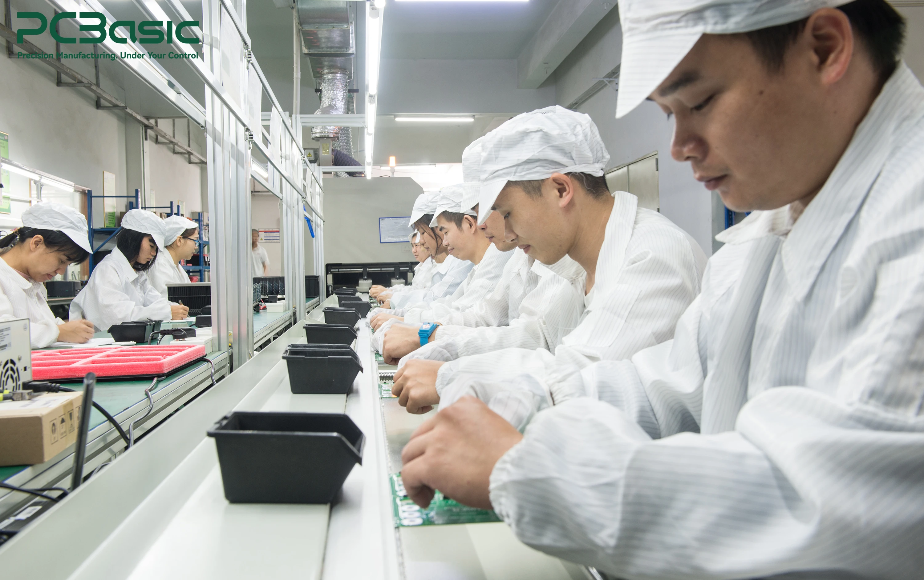 Manual assembly of industrial control PCBs Manual assembly of industrial control PCBs